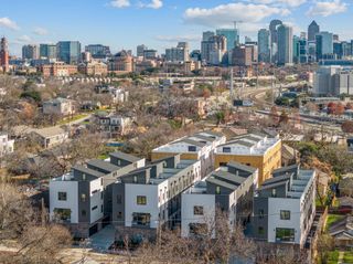 2206 Arroyo Avenue 105, Dallas, TX 75219