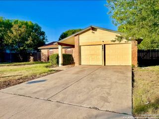 8203 Meadow Swan, San Antonio, TX 78251