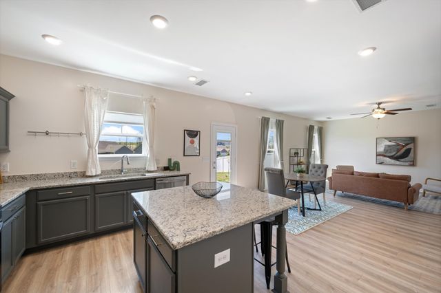 274 Thorpe Dr, Spring Hill, TN 37174