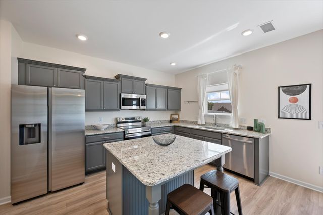 274 Thorpe Dr, Spring Hill, TN 37174