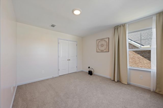 274 Thorpe Dr, Spring Hill, TN 37174