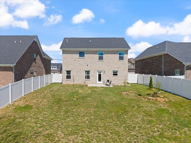 274 Thorpe Dr, Spring Hill, TN 37174