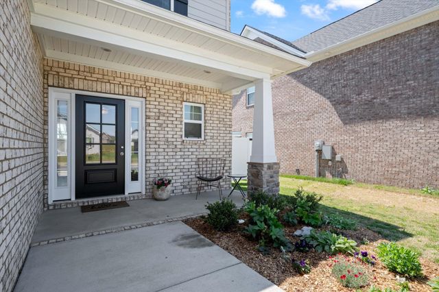 274 Thorpe Dr, Spring Hill, TN 37174