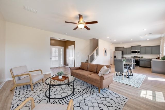 274 Thorpe Dr, Spring Hill, TN 37174