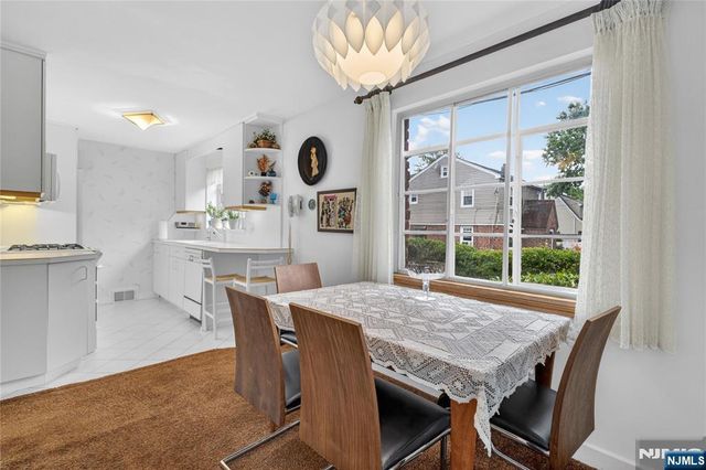 179 E Main Street, Bergenfield, NJ 07621