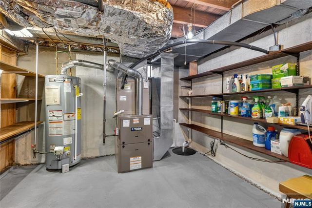 179 E Main Street, Bergenfield, NJ 07621