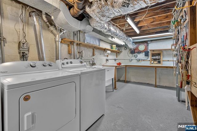 179 E Main Street, Bergenfield, NJ 07621