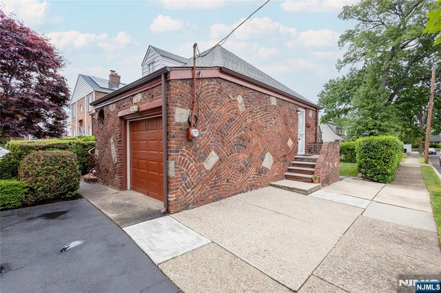 179 E Main Street, Bergenfield, NJ 07621