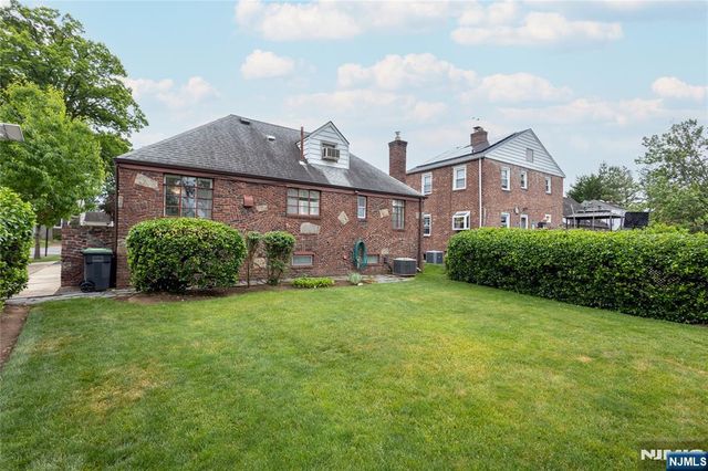 179 E Main Street, Bergenfield, NJ 07621
