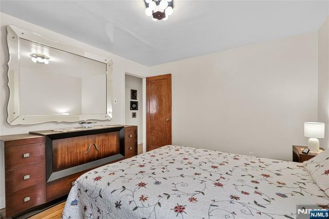 179 E Main Street, Bergenfield, NJ 07621