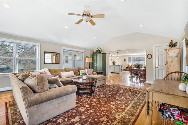 154 Holly Lane, Holliston, MA 01746