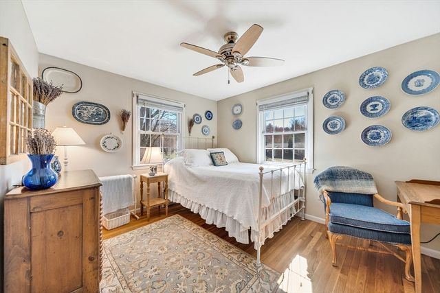 154 Holly Lane, Holliston, MA 01746