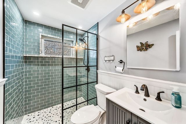 154 Holly Lane, Holliston, MA 01746