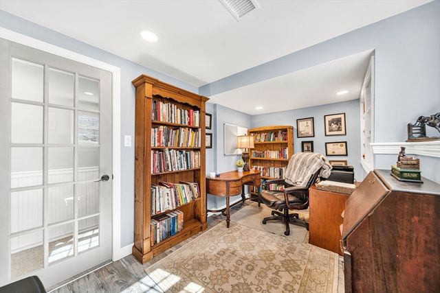 154 Holly Lane, Holliston, MA 01746