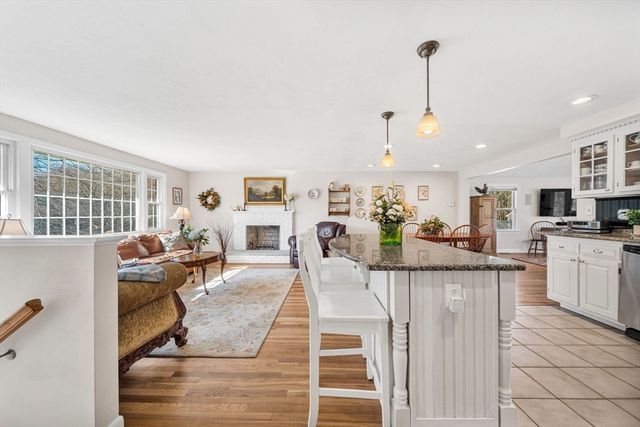 154 Holly Lane, Holliston, MA 01746