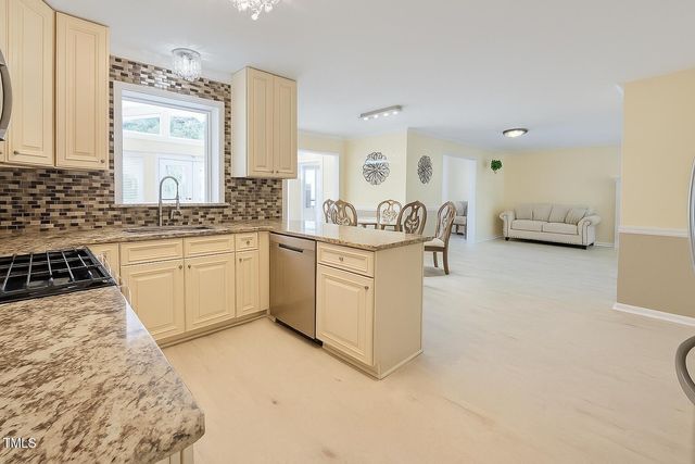 11924 Radner Way, Raleigh, NC 27613