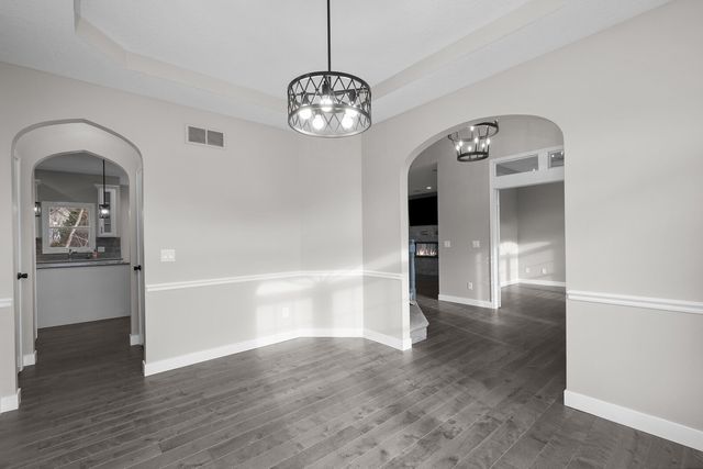 3120 Summertree Avenue, Bettendorf, IA 52722