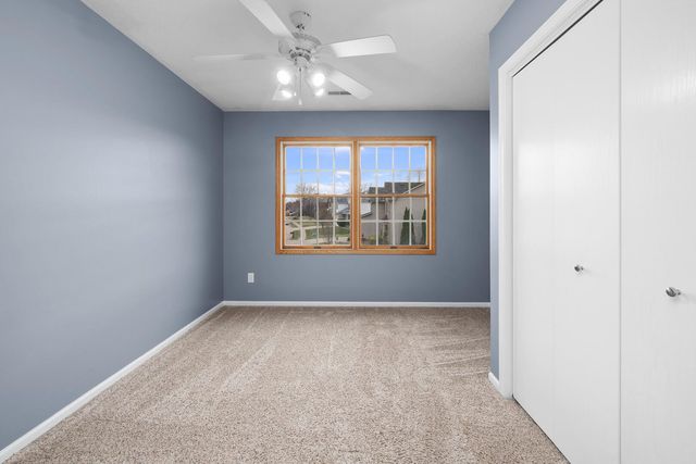 3120 Summertree Avenue, Bettendorf, IA 52722