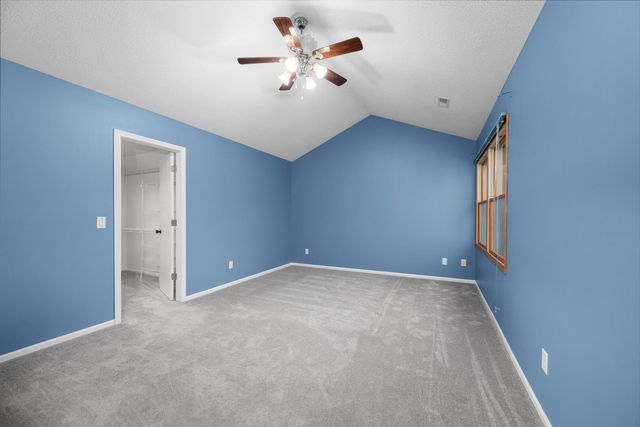 3120 Summertree Avenue, Bettendorf, IA 52722