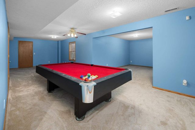 3120 Summertree Avenue, Bettendorf, IA 52722