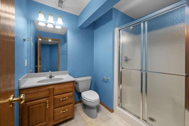 3120 Summertree Avenue, Bettendorf, IA 52722