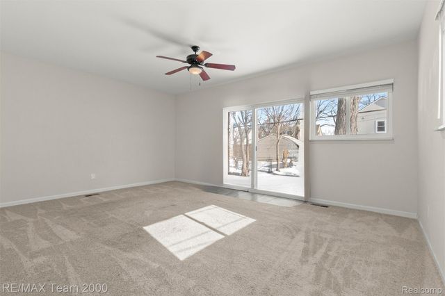2076 Thomas Avenue, Berkley, MI 48072