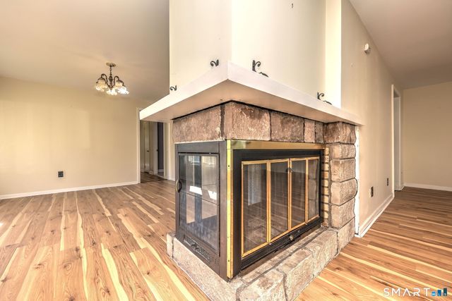 424 Cedar Lane, Cheshire, CT 06410