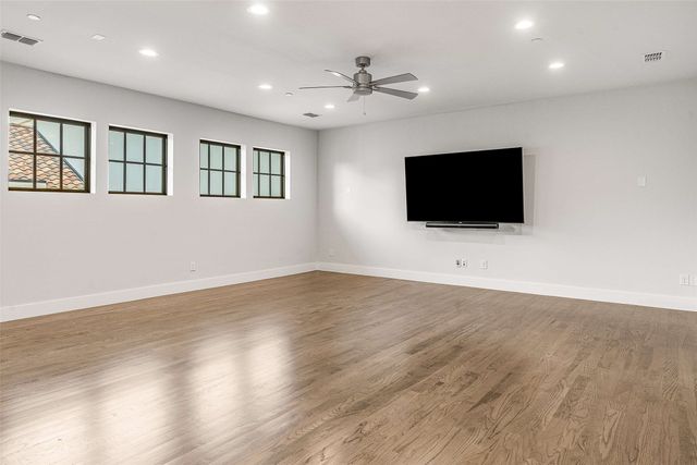 2800 Lakeside Parkway 102, Flower Mound, TX 75022