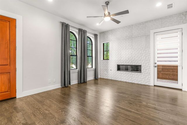 2800 Lakeside Parkway 102, Flower Mound, TX 75022