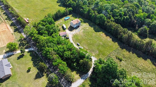 3401 Shillinglaw Road, Sharon, SC 29742