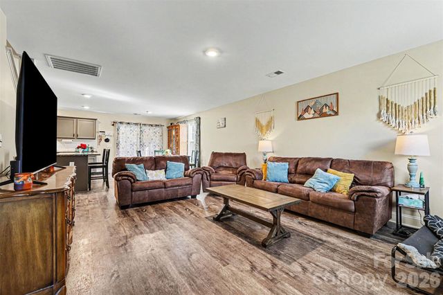 3401 Shillinglaw Road, Sharon, SC 29742