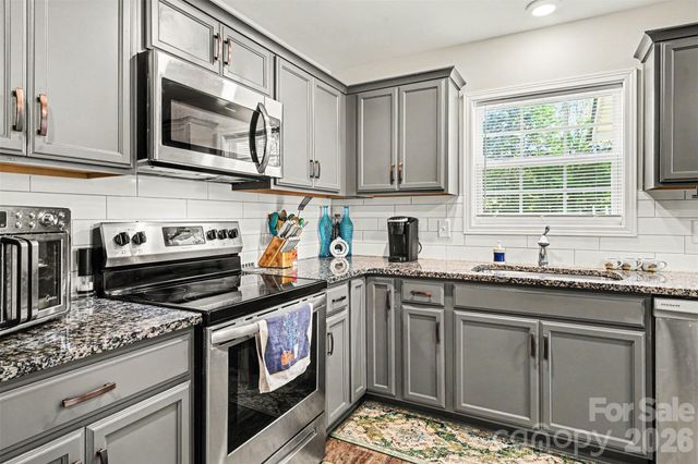 3401 Shillinglaw Road, Sharon, SC 29742