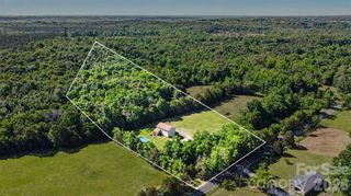 3401 Shillinglaw Road, Sharon, SC 29742