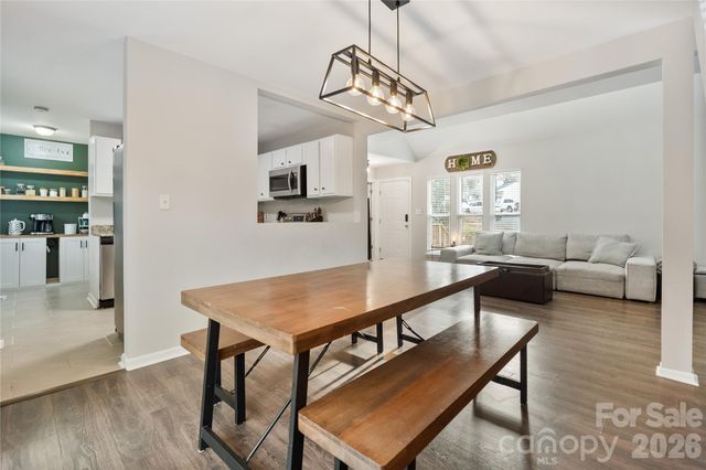 6405 Piney Path Road, Charlotte, NC 28212