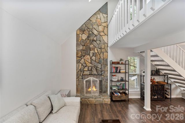 6405 Piney Path Road, Charlotte, NC 28212