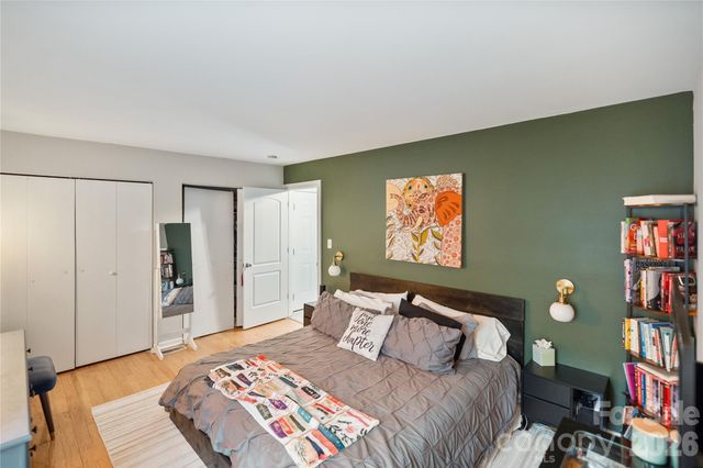 6405 Piney Path Road, Charlotte, NC 28212