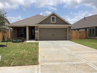 802 Prunella Lane, Huffman, TX 77336
