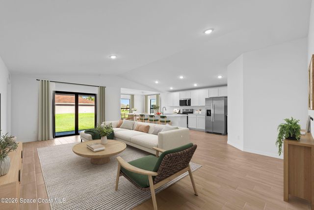 395 Paigo Street SE, Palm Bay, FL 32909