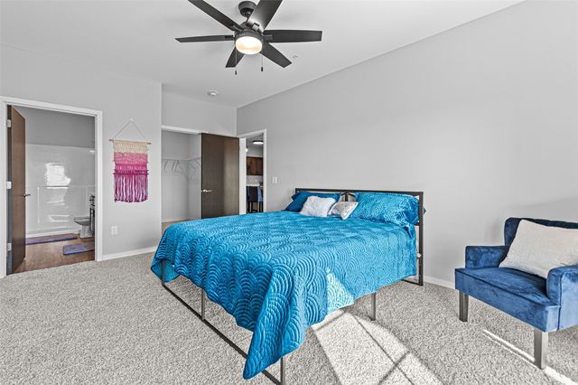 2875 Spring Rose Circle 204, Coralville, IA 52241