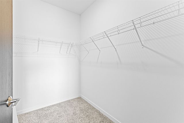 2875 Spring Rose Circle 204, Coralville, IA 52241