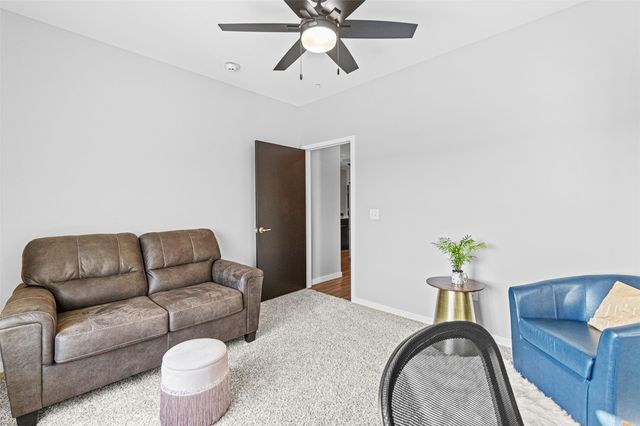 2875 Spring Rose Circle 204, Coralville, IA 52241