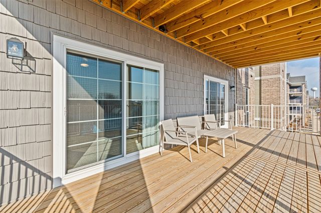 2875 Spring Rose Circle 204, Coralville, IA 52241