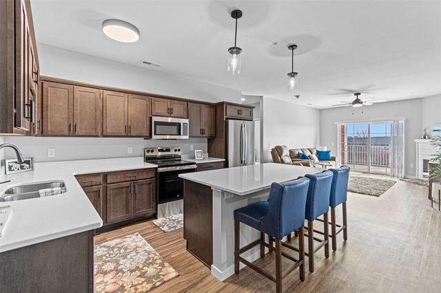 2875 Spring Rose Circle 204, Coralville, IA 52241