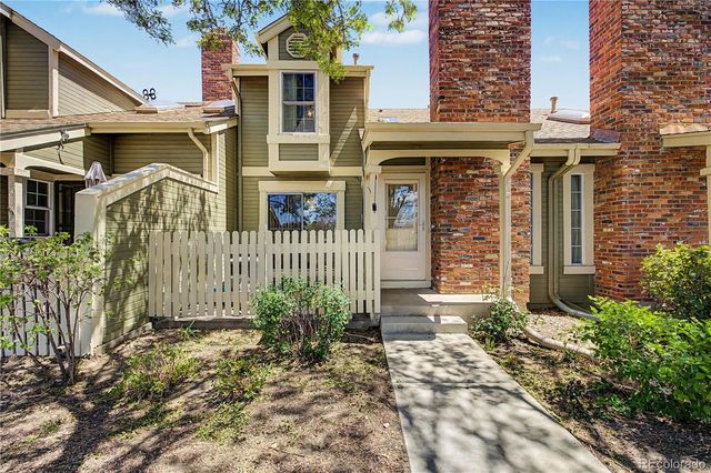 2009 S Hannibal Street G, Aurora, CO 80013