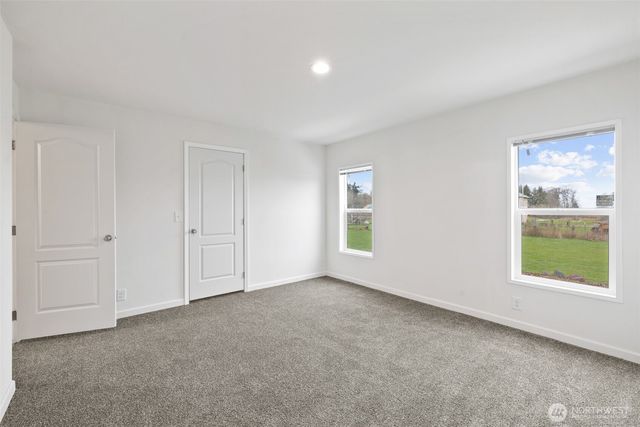 591 N Lees Creek, Port Angeles, WA 98362