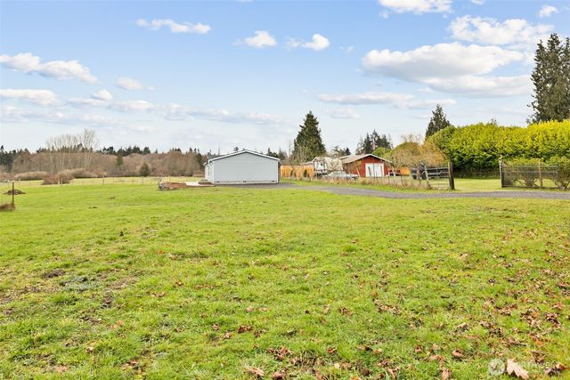 591 N Lees Creek, Port Angeles, WA 98362