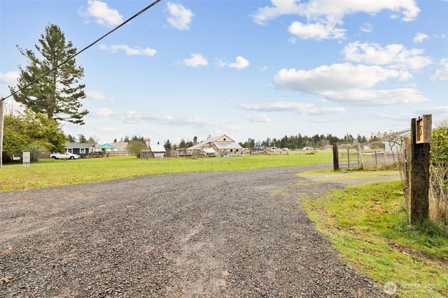 591 N Lees Creek, Port Angeles, WA 98362