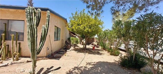 6908 Star Dune Avenue, Twentynine Palms, CA 92277