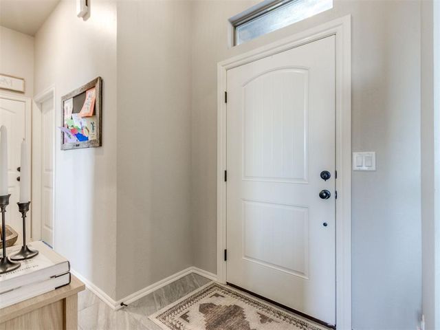 6949 Seabiscuit Lane, Guthrie, OK 73044