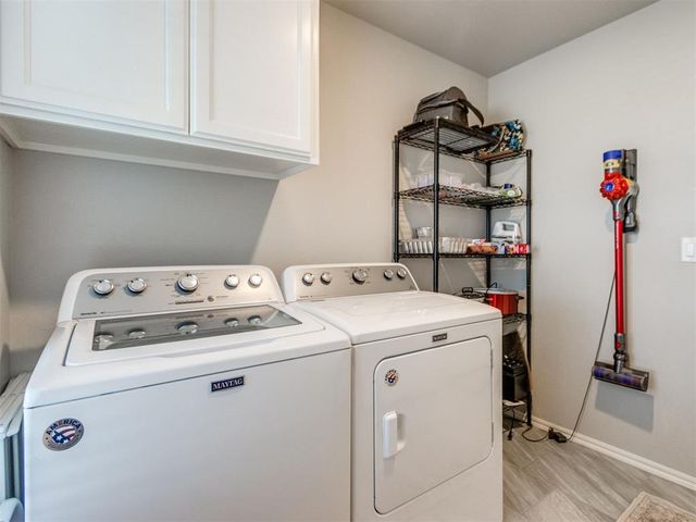 6949 Seabiscuit Lane, Guthrie, OK 73044